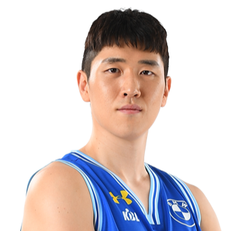 https://img.bagiscan.com/img/basketball/player/b1a6c44127feb34c5ada95d8f41c7999.png